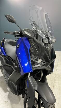YAMAHA XMAX 300 CONNECTED ABS 